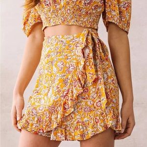 Willow & Root Ruffled Floral Skort